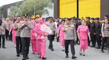 Kapolda Riau Pimpin Sertijab Wakapolda, Irwasda, Karo SDM hingga Kapolres Jajaran